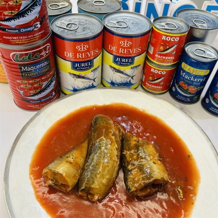 Cá thu đóng hộp sốt cà chua